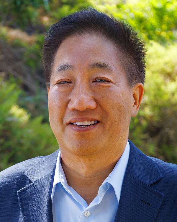 William Wong portrait.