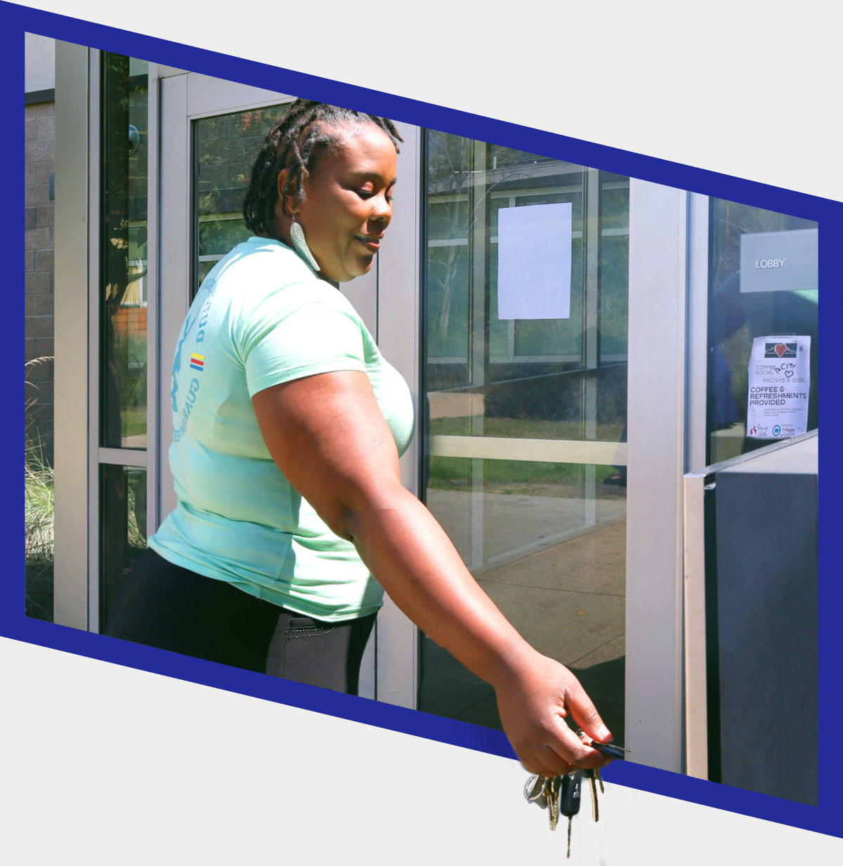 resident-by-door---mask-2